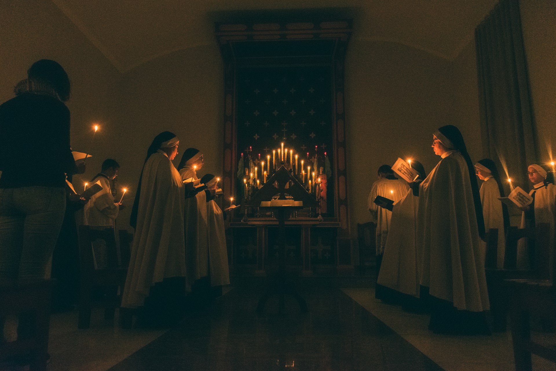 Singers and candles